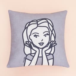 Capa para Almofada Cinza Quadrada Menina Bia - Home Cartoon