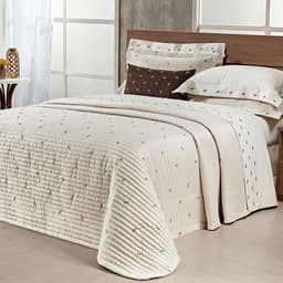 Kit Colcha Bordado Queen Size Bege Micro Percal Peletizado 400 Fios + Jogo de Cama - 7 Peças