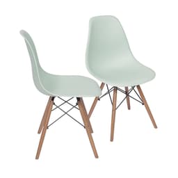 Conjunto com 2 Cadeiras DKR Eames Verde Claro e Madeira
